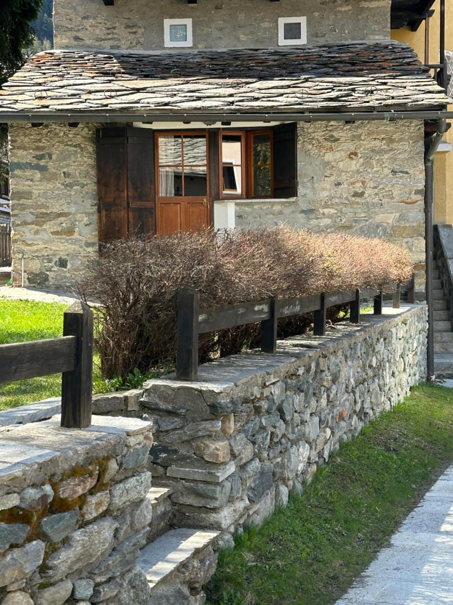 Villa Costa Da Lori コー​​ニュ エクステリア 写真