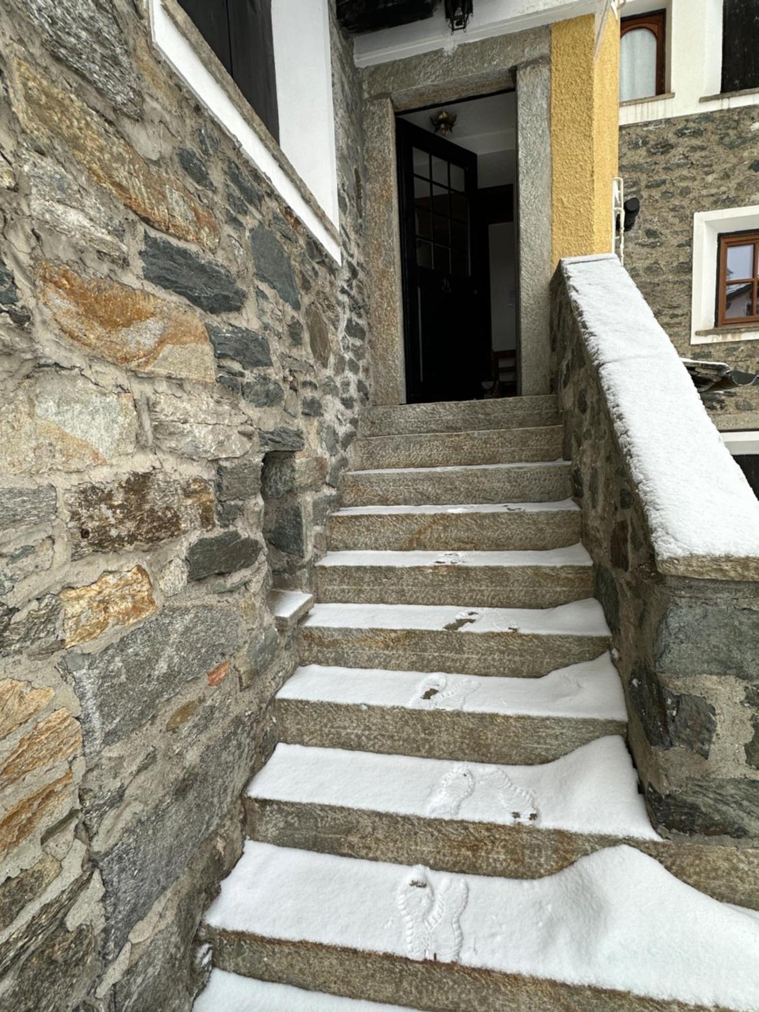 Villa Costa Da Lori コー​​ニュ エクステリア 写真